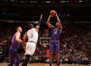 半岛体育网页版登录入口-关于太阳客场大胜热火，布克数据全面的信息