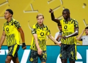 半岛体育网站入口-皇家马德里雄风不衰，完胜对手晋级