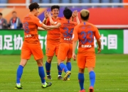 半岛体育电竞-鲁能大胜，全队表现令人瞩目