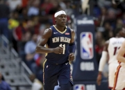 半岛体育官方-鹈鹕逆袭开拓者，霍利迪表现抢眼的简单介绍