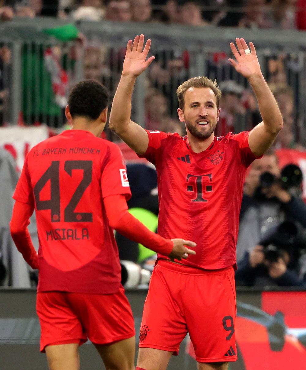 包含柏林联队状态火热,轻松击败对手保持胜利的词条 包含柏林联队状态火热,轻松击败对手保持胜利的词条