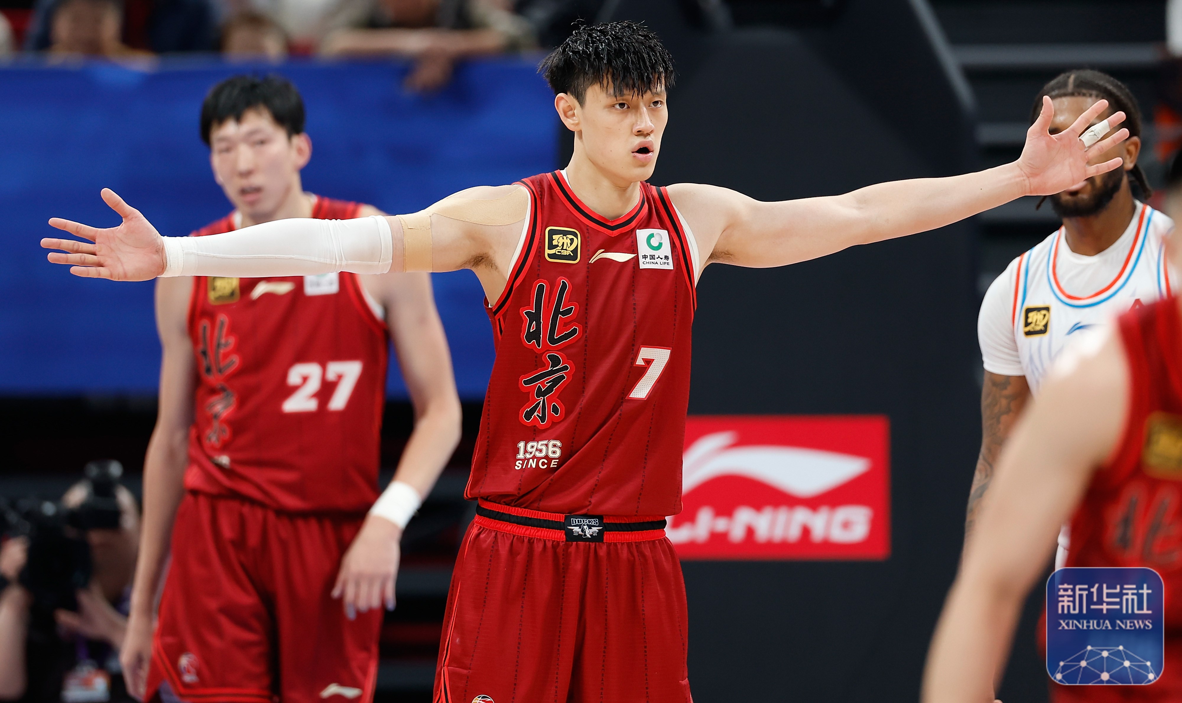 意外成功的一场比赛，CBA球队逆袭豪取胜利