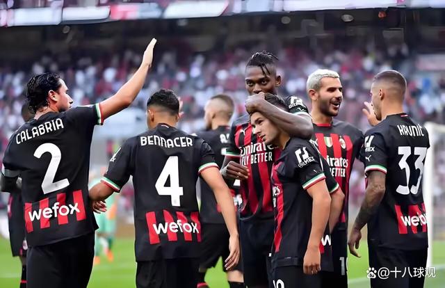 AC米兰士气高涨备战那不勒斯一役 AC米兰士气高涨备战那不勒斯一役