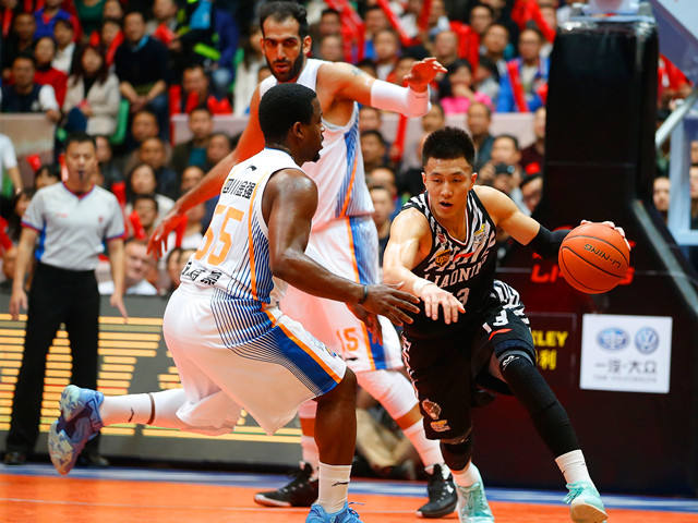 王汝恒在比赛中获得高命中率,成为胜出利器 王汝恒在比赛中获得高命中率,成为胜出利器