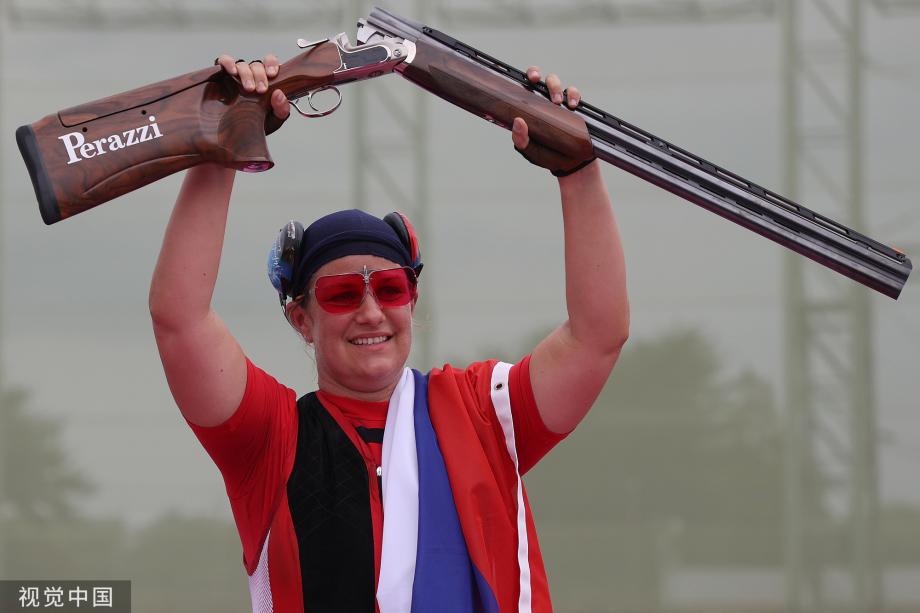 斯洛伐克选手展现实力，夺得首枚奖牌