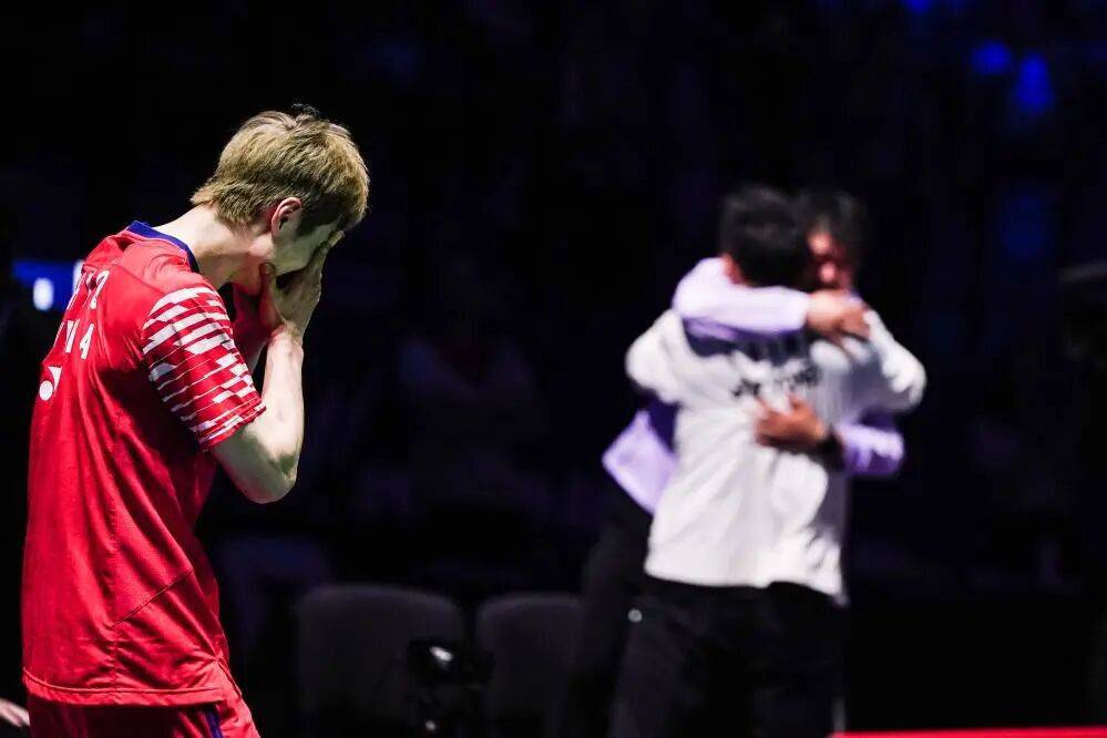 势如破竹:羽毛球选手一路领先的简单介绍 势如破竹:羽毛球选手一路领先的简单介绍