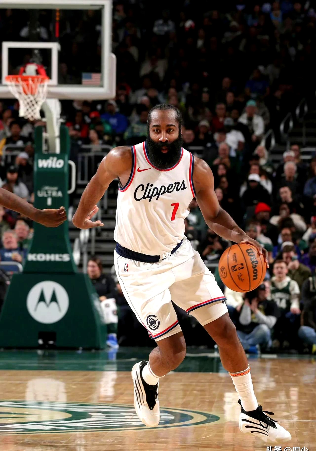 关于快船逆转太阳获得胜利的信息 关于快船逆转太阳获得胜利的信息