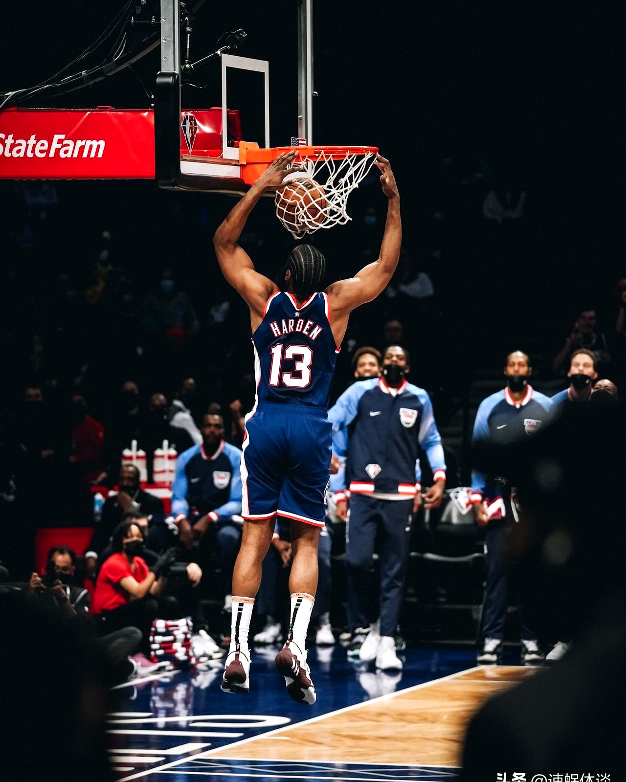 篮网逆转太阳，破连败