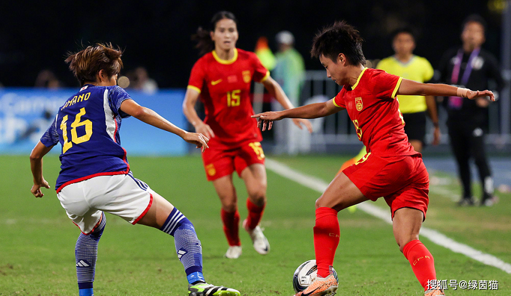 精彩一战，中国女足赢得比赛