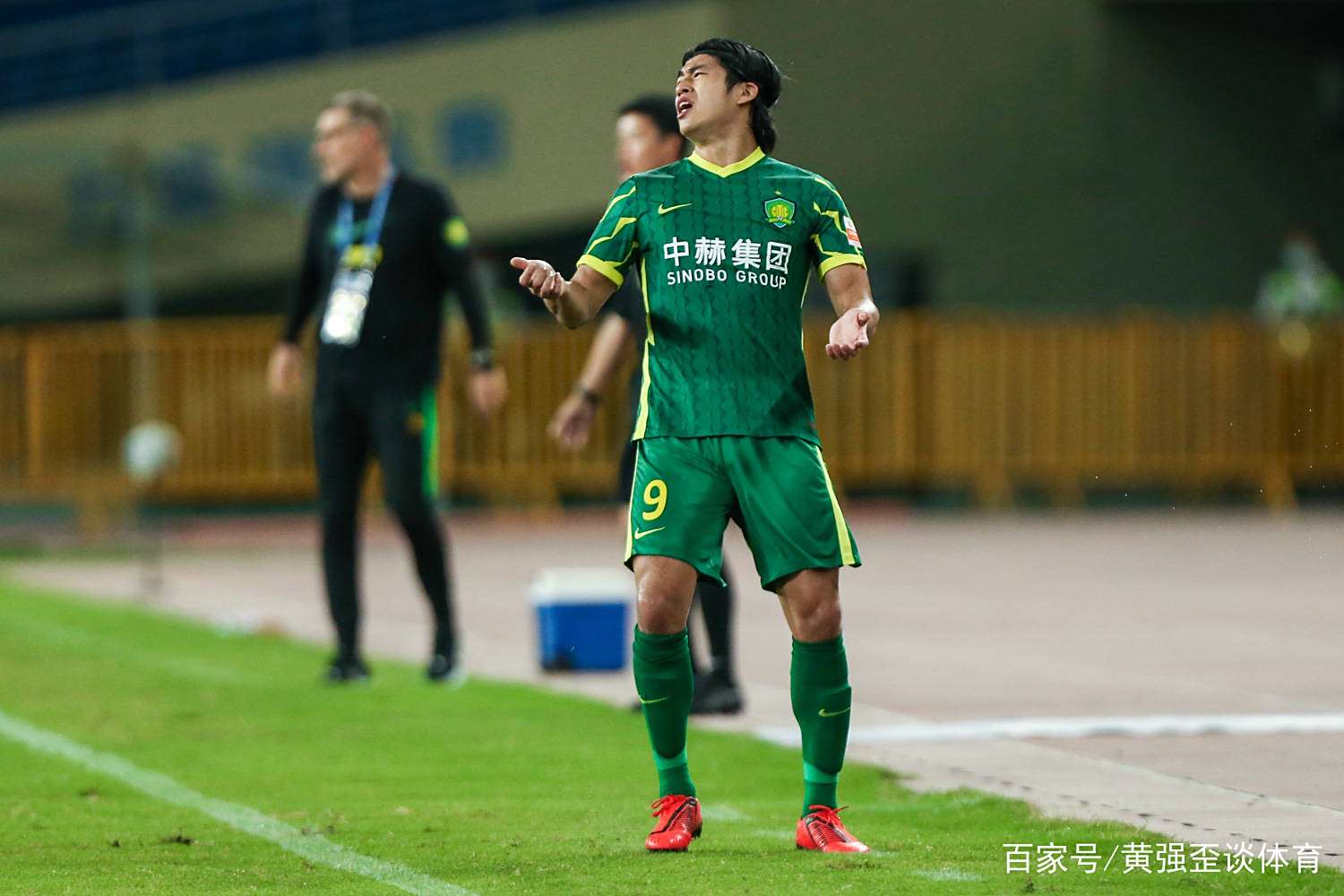 关于首位队医!俱乐部新任队医上任,球员健康保障更完善的信息 关于首位队医!俱乐部新任队医上任,球员健康保障更完善的信息