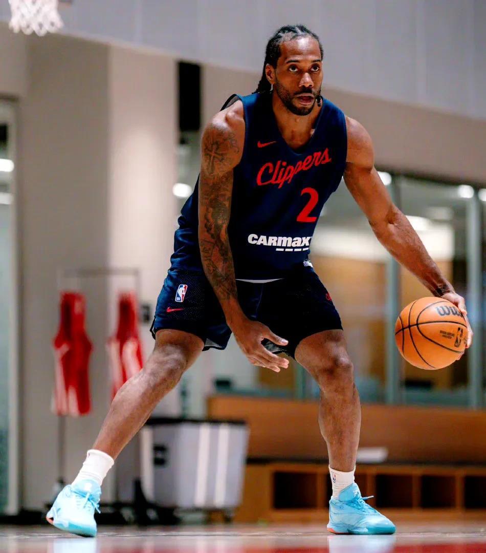 包含快船球员状态回暖，全队备战冲刺季后赛的词条